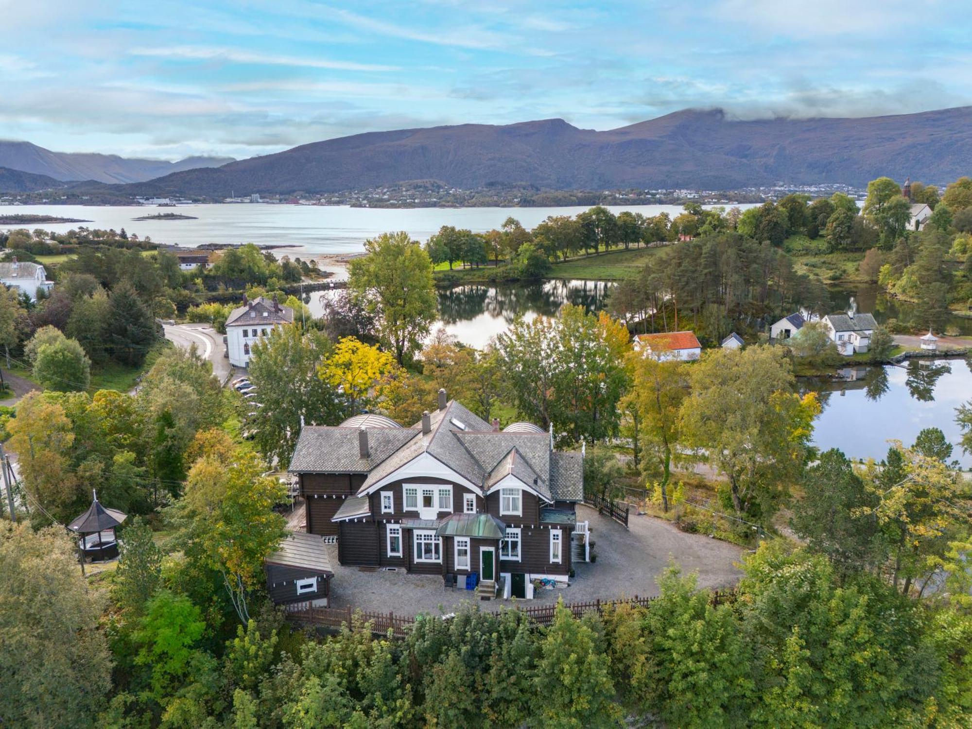 Jervell 2 Bnb Ålesund Eksteriør billede